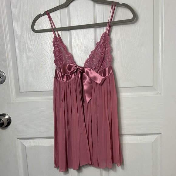 Victoria's Secret Other - Victorias Secret Mauve Sheer Pleated Babydoll Lingerie Size Medium sexy Coquette